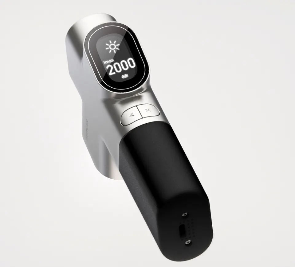 The ThermoFeel p unit, a handheld device with a display and a grip